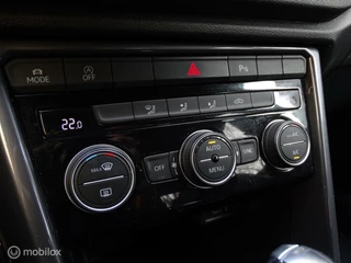 Volkswagen T-Roc Volkswagen T-Roc 1.5 TSI R-Line | Automaat | Carplay - afbeelding nr 14