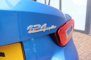 Fiat 124 Spider | Leder | Cruise control | Bose | Camera | Weinig KM! - afbeelding nr 26