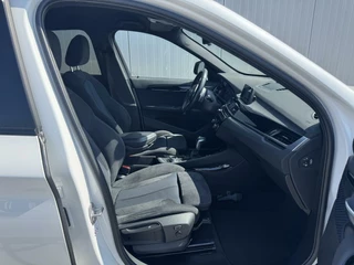 BMW X1 BMW X1 xDrive20i Executive M-Sport|Trekhaak|NL-Auto - afbeelding nr 36
