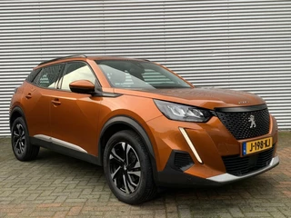 Peugeot 2008 Peugeot 2008 1.2 PureTech GT-Line Autom Carplay Camera 2020 Led Cruise 2 De Eigenaar Vol opties Hoge Instap - afbeelding nr 3