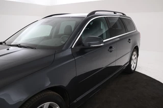 Volvo V70 Volvo V70 2.0 D4 Nordic+ 181Pk, Cruise Control, Navigatie, Parkeersensoren, LEDER - afbeelding nr 9