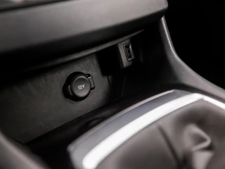 Peugeot 308 (VIRTUAL COCKPIT, APPLE CARPLAY, GROOT NAVI, 360 CAMERA, SPORTSTOELEN, LANE ASSIST, CRUISE, NIEUWE APK, NIEUWSTAAT) - afbeelding nr 24
