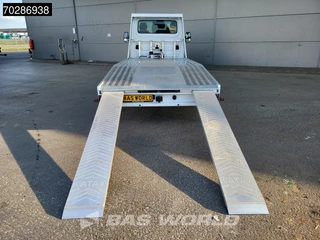 Iveco Daily Iveco Daily 35S18 3.0L Autotransporter Automaat 3,5t Trekhaak Navi ACC LED Airco Lier Euro6 Oprijwagen Cartransporter Trekhaak - afbeelding nr 3
