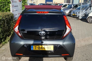 Toyota Aygo Toyota Aygo 1.0 VVT-i x-clusiv met open dak - afbeelding nr 8