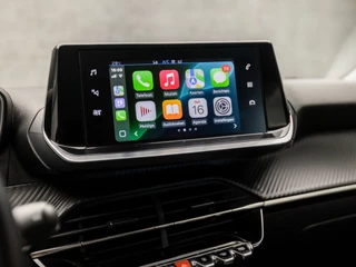 Peugeot 2008 Peugeot 2008 1.2 PureTech Sport Automaat (APPLE CARPLAY, GROOT NAVI, 360 CAMERA, LM VELGEN, SPORTSTOELEN, CRUISE, LANE ASSIST, NIEUWE APK, NIEUWSTAAT) - afbeelding nr 8