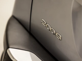 Peugeot 2008 Peugeot 2008 1.2 PureTech Sport Automaat (APPLE CARPLAY, GROOT NAVI, 360 CAMERA, LM VELGEN, SPORTSTOELEN, CRUISE, LANE ASSIST, NIEUWE APK, NIEUWSTAAT) - afbeelding nr 27