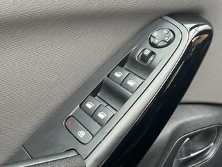 Citroën C4 Picasso Citroën C4 Picasso PureTech 130 Feel | Trekhaak | Carplay/Android Auto | - afbeelding nr 25