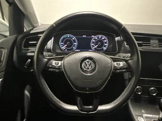 Volkswagen e-Golf | Lederen bekleding | Achteruitrijcamera |  SoH (batterijcheck) 89,7% score! - afbeelding nr 8