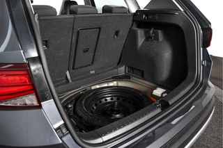 SEAT Ateca SEAT Ateca 1.0 EcoTSI 115 PK Style Business Intense (Orig. NL) | Adapt.Cruise | Camera | PDC | NAV + App.Connect | Auto.Airco | LED | LM 18