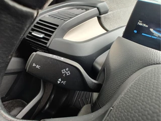 BMW i3 BMW i3 BASIS 120AH 42 KWH Warmtepomp | Cruise | Navigatie - afbeelding nr 19