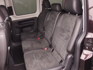 Volkswagen Caddy AUTOMAAT / TREKHAAK / XENON / CAMERA / CARPLAY / STOELVERW / NAVI / CLIMA / PDC - afbeelding nr 36