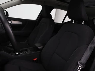 Volvo XC40 Volvo XC40 1.5 T5 Recharge Business Pro | Panoramadak | Stoel & stuurverwarming | Trekhaak | 360 camera | Adaptive cruise | Harman/Kardon | Carplay | Navigatie | Full LED - afbeelding nr 5