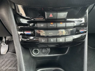 Peugeot 208 Peugeot 208 1.2 PureTech 2016 Distributieriem vervangen Navi - afbeelding nr 21