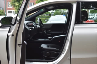 Mercedes-Benz B-Klasse Mercedes-Benz B-Klasse 180 Business Solution | NL-Auto | Afn.trekhaak | Carplay | Nav | Autom.airco | Cruise Contr | Digitale tellers | LED - afbeelding nr 41