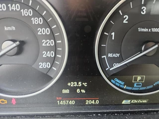 BMW 3 Serie BMW 3-serie 330e PHEV Iperformance VEEL OPTIES! Zeer nette staat! - afbeelding nr 21