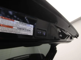 Toyota Yaris Cross Toyota Yaris Cross 1.5 Hybrid Adventure automaat | CarPlay | Navigatie | Parkeersensoren | Achteruitrijcamera | Stoelverwarming | LED verlichting | Elektrische kofferklep - afbeelding nr 39
