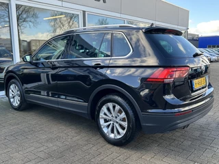 Volkswagen Tiguan 50% deal 10.975,- ACTIE Clima / Carplay / Cruise / Lane Assist - afbeelding nr 9