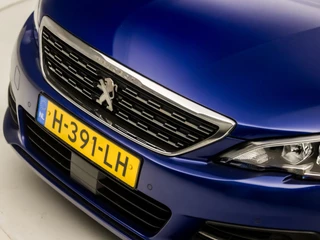 Peugeot 308 (PANORAMADAK, APPLE CARPLAY, GROOT NAVI, 360 CAMERA, LEDER, SPORTSTOELEN, ADAPTIVE CRUISE, GETINT GLAS, TREKHAAK, LANE ASSIST, NIEUWSTAAT) - afbeelding nr 34
