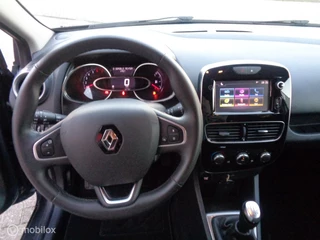 Renault Clio Renault Clio Estate 0.9 TCe Limited/Airco/LM velgen/Navi/Bluetooth/1 st eig/Cruise - afbeelding nr 29