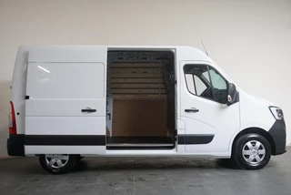 Renault Master Renault Master T33 2.3 dCi 135PK L2H2 Work Edition Airco Cruise Control Camera Navi PDCA Trekhaak - afbeelding nr 17