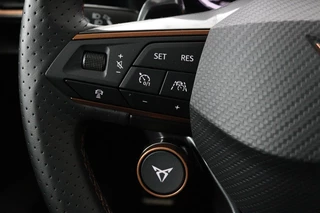CUPRA Formentor CUPRA Formentor 2.0 TSI VZ | 310pk | Panoramadak | Leder |  360 camera | Stoel & stuurverwarming | Adaptive cruise | Carplay | Keyless | Park Assist - afbeelding nr 16