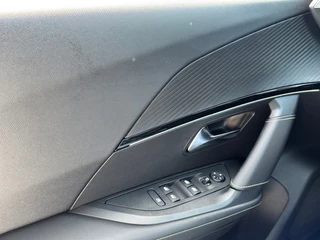 Peugeot 2008 Peugeot 2008 1.2 PURETECH AUT. GT-LINE LED NAVI CAMERA CARPLAY AIRCO LMV PDC - afbeelding nr 15
