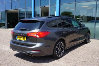 Ford Focus Ford Focus Wagon 1.0 EcoBoost ST Line 125PK Automaat Winterpack Achteruitrijcamera Climate Cruise Navi 18