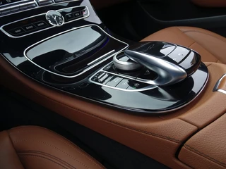 Mercedes-Benz E-Klasse Mercedes-Benz E-Klasse 220d Prestige Plus / AMG-pakket E63 ed. / 2016 / LED - afbeelding nr 29