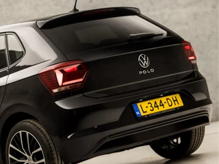 Volkswagen Polo Volkswagen Polo 1.0 TSI Sportline Automaat (APPLE CARPLAY, PARKEERSENSOREN, LM VELGEN, GETINT GLAS, SPORTSTOELEN, ADAPTIVE CRUISE, PARKEERSENSOREN, NIEUWSTAAT) - afbeelding nr 15