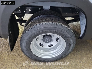 Iveco Daily Iveco Daily 35C21 3.0L Automaat 2x schuifdeur L2H2 LED ACC CarPlay Camera L3H2 12m3 Airco - afbeelding nr 9