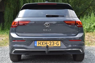 Volkswagen Golf Volkswagen Golf 1.5 TSI LIFE CAMERA/TREKHAAK/LED VW-LOGO - afbeelding nr 11