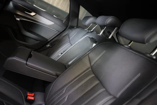 Audi A6 Audi A6 Avant 55 TFSI e Quattro S6 Look / Head Up / Memory / Leder / Elek Stoelen / Acc / F1 / Lane Assist / Open Pano / Pdc / 20 - afbeelding nr 19