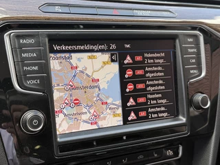 Volkswagen Passat Volkswagen Passat 1.4 TSI ACT Connected Series Plus | R-Line | Panoramadak | Camera - afbeelding nr 27