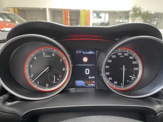 Suzuki Swift Suzuki Swift 1.2 Style Hybrid [APPLE CARPLAY | CLIMATE CONTROL | ADAPTIEVE CR - afbeelding nr 10