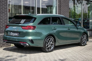 Kia Ceed Sportswagon Kia Ceed Sportswagon 1.6 GDI PHEV DynamicPlusLine All-in rijklrprs | 17