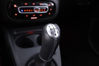 Smart Forfour Smart Forfour 1.0 Business Solution | LEDER | NAVI | ECC | VELGEN - afbeelding nr 14