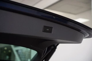 Volkswagen Tiguan Volkswagen Tiguan 1.4 TSI R Line Org NL 1ste Eig Trekhaak LED Dealer Onderhouden - afbeelding nr 46