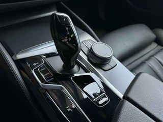 BMW 5 Serie BMW 520i Touring High Executive M Sport NL AUTO*VOL OPTIES*DEALERONDERHOUDEN - afbeelding nr 17