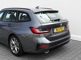 BMW 3 Serie BMW 3-serie Touring 330e 293pk Sport Line | Full LED | Carplay | Stoel/stuurverwarming | Trekhaak - afbeelding nr 42