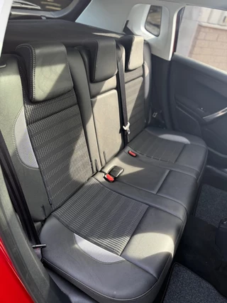 Peugeot 2008 Peugeot 2008 1.2 PureTech Allure - afbeelding nr 21