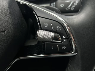 Škoda Superb Škoda Superb Combi 1.4 TSI iV Business Edition Plus | Trekhaak | 18