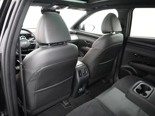 Hyundai Tucson Hyundai Tucson 1.6 T-GDI PHEV N Line Sky 4WD PANORAMADAK | DEALER ONDERHOUDEN | FABRIEKSGARANTIE - afbeelding nr 25