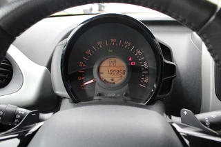 Peugeot 108 Peugeot 108 1.0 VTi Active | Automaat! | Airco | 5 Deurs | Dealeronderhouden | - afbeelding nr 17