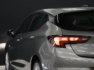 Opel Astra Opel Astra 1.2 Sport [CAMERA, PARKEERSENSOR V+A, NAVIGATIE, CRUISE CONTROL, CLIMATE CONTROL, NIEUWSTAAT] - afbeelding nr 11