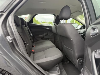 Ford Focus Ford Focus 1.0 Lease Edition 2e Eigenaar,Clima,Cruise,Pdc,N.A.P,4x Elekt.Ramen,Lm Velgen,Apk tot 05-2026 - afbeelding nr 9