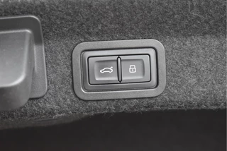 Audi A6 Audi A6 Limousine 55 TFSI e Quattro Competition 3x S-Line 367 PK | Camera | HUD | Carplay | B&O | Standkachel | Virtual cockpit | Pano.dak | Zeer netjes - afbeelding nr 13
