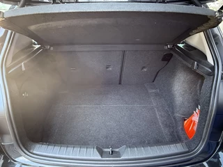 BMW 1 Serie BMW 1 Serie 118i Executive Automaat - afbeelding nr 12