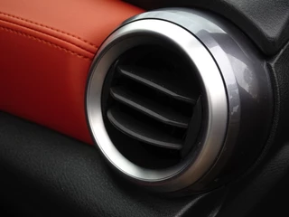 Nissan Micra Nissan Micra 0.9 IG-T 89PK N-Connecta Sport / BOSE / LED *NAP* - afbeelding nr 42