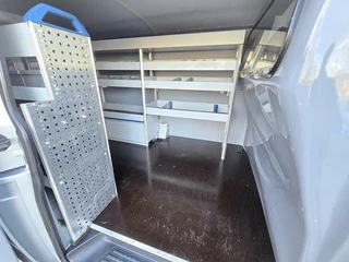 Volkswagen Transporter Volkswagen Transporter 2.0 TDI L1H1 Comfortline Executive Airco|Navi|Inrichting|Trekhaak|Bijrijdersbank|Nap!! - afbeelding nr 31