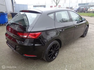 SEAT Leon Seat Leon 1.0 EcoTSI Reference/Airco/1st eig/Trekhaak/17''LM velgen - afbeelding nr 5